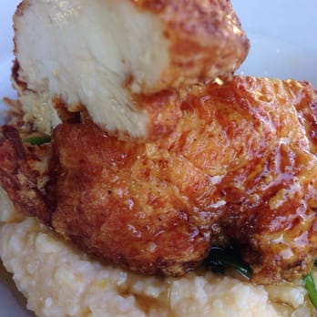 CRāVing Restaurant - Fried chicken, grits, and greens - New American Near Me - Buffalo, New York CRāVing Restaurant - Fried chicken, grits, and greens - New American Near Me - Buffalo, New York