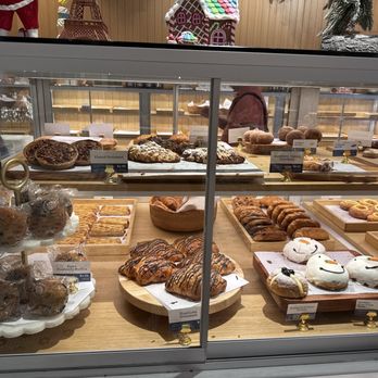 Paris Baguette - Bakeries Near Me - Houston, Texas