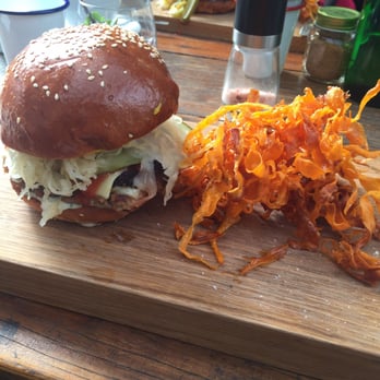 Box Office Cafe - Boxy's Beef Burger with Sweet Potato Crisps - Cafes Near Me - Geelong West, VIC
