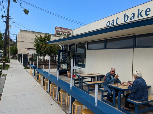 Oat Bakery - Goleta by null