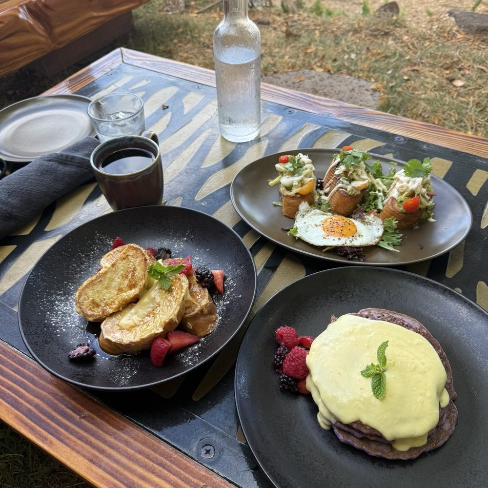 The Fixx - French toast, ube pancakes, avocado toast with egg - Breakfast & Brunch Near Me - Haleiwa, Hawaii The Fixx - French toast, ube pancakes, avocado toast with egg - Breakfast & Brunch Near Me - Haleiwa, Hawaii