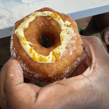 Paris Baguette - Lemon croissant doughnut - Bakeries Near Me - Nashville, Tennessee Paris Baguette - Lemon croissant doughnut - Bakeries Near Me - Nashville, Tennessee