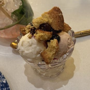 kann - GUAVA, CREAM CHEESE & BLUEBERRY SUNDAE - Caribbean Near Me - Portland, Oregon kann - GUAVA, CREAM CHEESE & BLUEBERRY SUNDAE - Caribbean Near Me - Portland, Oregon