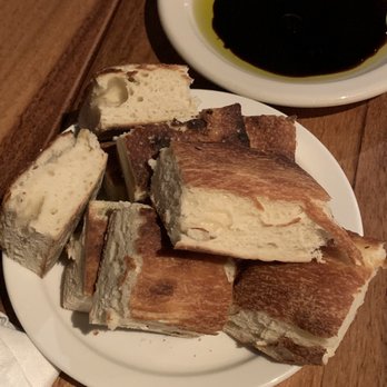 Casanova Italian Restaurant - Fresh baked Focaccia (sm) w/ EVOO & Balsamic - Italian Near Me - Makawao, Hawaii
