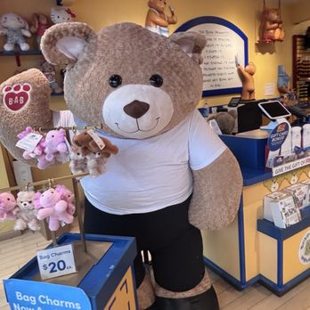 Build-A-Bear Workshop - Toy Stores Near Me - Pembroke Pines, Florida Build-A-Bear Workshop - Toy Stores Near Me - Pembroke Pines, Florida