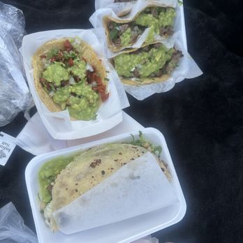 Mochomitos Asador - Tacos Near Me - Whittier, California Mochomitos Asador - Tacos Near Me - Whittier, California