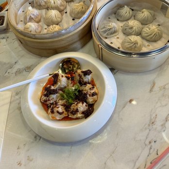 Supreme Dumplings - Crab & Pork Xiao Long Bao (8) Black Truffle & Chicken Xiao Long Bao (6) Spicy Pork wontons - Shanghainese Near Me - Bellevue, Washington Supreme Dumplings - Crab & Pork Xiao Long Bao (8) Black Truffle & Chicken Xiao Long Bao (6) Spicy Pork wontons - Shanghainese Near Me - Bellevue, Washington