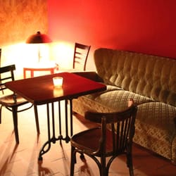 Gloria Bar