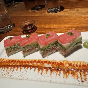 Hudson House - Pressed ahi tuna sushi - Cocktail Bars Near Me - Houston, Texas