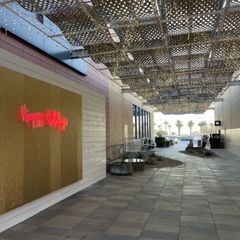 Downtown Summerlin - Happy Holidays at Downtown Summerlin... - Shopping Centers Near Me - Las Vegas, Nevada Downtown Summerlin - Happy Holidays at Downtown Summerlin... - Shopping Centers Near Me - Las Vegas, Nevada