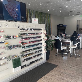 Polished Beauty Bar - Nail Salons Near Me - Burbank, California Polished Beauty Bar - Nail Salons Near Me - Burbank, California