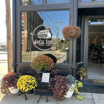SoCal Soul - Can't miss the place - Gift Shops Near Me - Edwardsville, Illinois SoCal Soul - Can't miss the place - Gift Shops Near Me - Edwardsville, Illinois