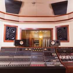 Northfire Recording Studio - Neve Console - DynAudio M3A - Yamaha NS-10m