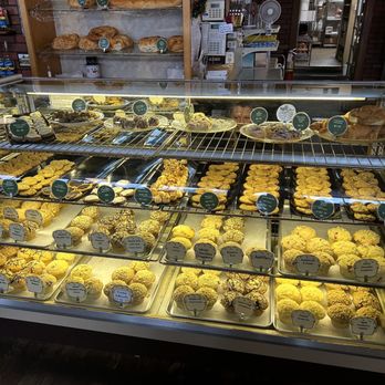 The Store in Anacortes - a display of baked goods - Grocery Near Me - Anacortes, Washington The Store in Anacortes - a display of baked goods - Grocery Near Me - Anacortes, Washington