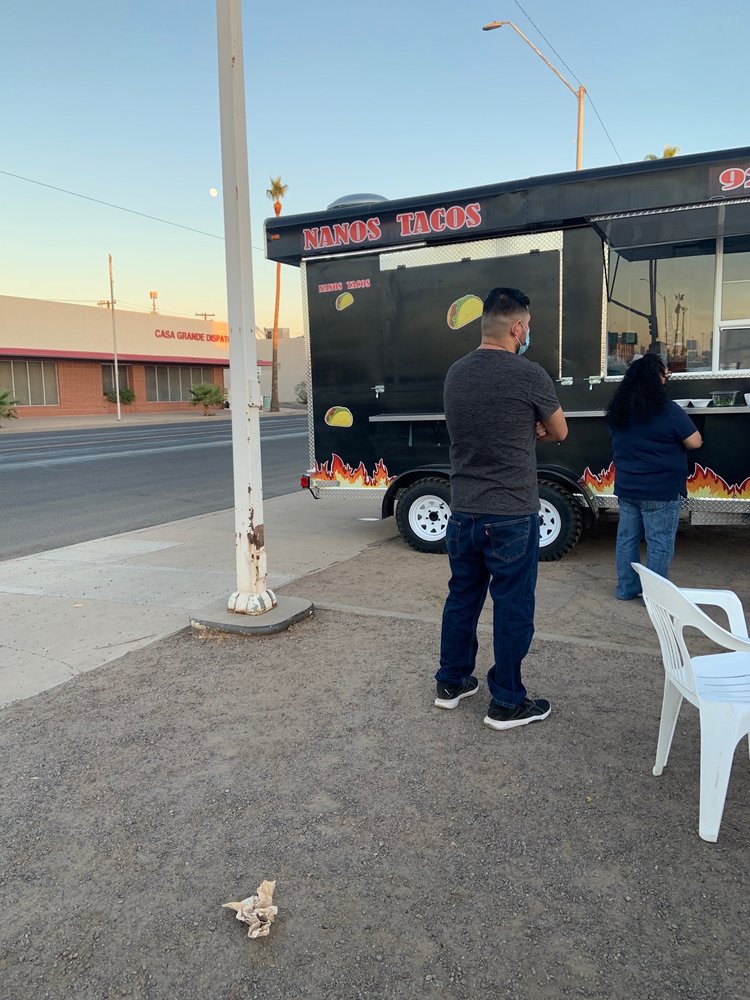 Nanos Tacos