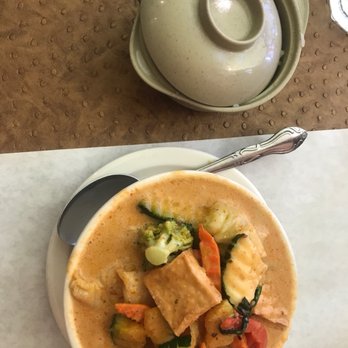 Divine Thai - Pumpkin Curry with tofu and veggies - Thai Near Me - Grover Beach, California Divine Thai - Pumpkin Curry with tofu and veggies - Thai Near Me - Grover Beach, California