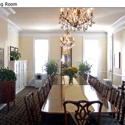Koenig Alumni Center - The dining room.
