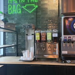 Green District - Drink station
