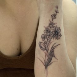 Golden Iron Tattoo Studio