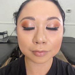 Makeup Makeup
