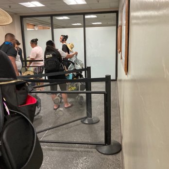 TSA Checkpoint 3 - Making a turn with lots of space - Public Services & Government Near Me - Honolulu, Hawaii