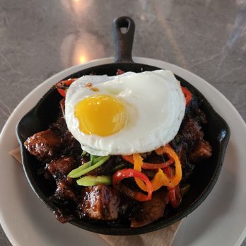 Conner's Kitchen + Bar - Smoked Brisket Hash - Breakfast & Brunch Near Me - Indianapolis, Indiana Conner's Kitchen + Bar - Smoked Brisket Hash - Breakfast & Brunch Near Me - Indianapolis, Indiana