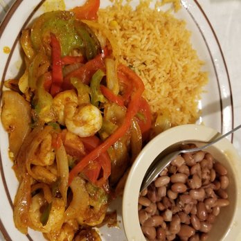 El Farolito - Mexican Near Me - Placentia, California El Farolito - Mexican Near Me - Placentia, California