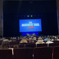 Clowes Memorial Hall