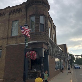 Pizza Pub - Great building - Pizza Near Me - Pine City, Minnesota
