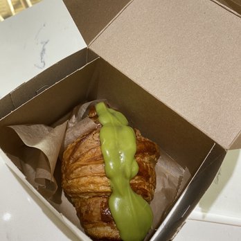 Momo Cafe - Matcha croissant - Desserts Near Me - Atlanta, Georgia Momo Cafe - Matcha croissant - Desserts Near Me - Atlanta, Georgia