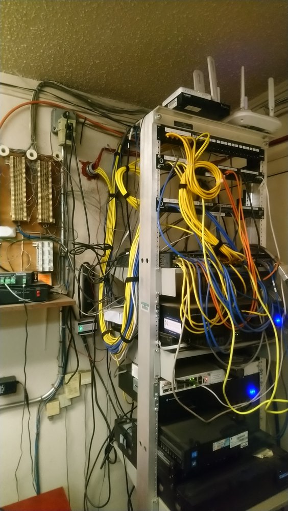 CYBORG SOLUTIONS - 16 Photos - 411 Dixon Ave, Appalachia, Virginia - IT ...