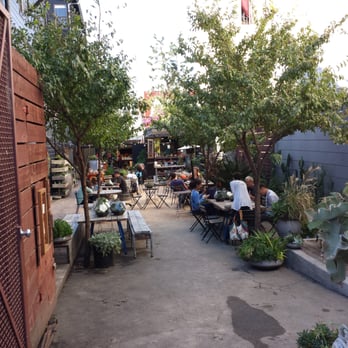 Stable Cafe - Patio seating - Breakfast & Brunch Near Me - San Francisco, California Stable Cafe - Patio seating - Breakfast & Brunch Near Me - San Francisco, California