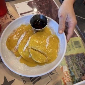 Kona Biscuit - Breakfast & Brunch Near Me - Waikoloa, Hawaii