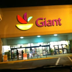 Giant - Outside