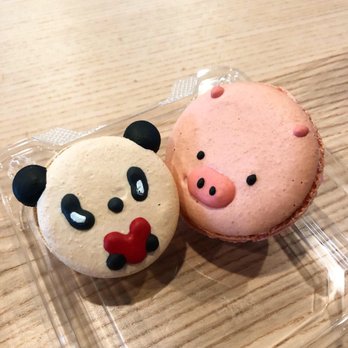 Guiltea Cravings - Little Pig Macaron Panda Macaron - Coffee & Tea Near Me - San Diego, California