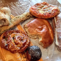 Boulangerie Patisserie Ventura - Amazing breads and pastries