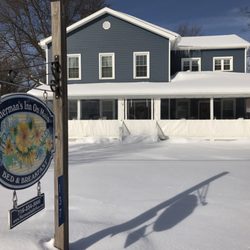 Shermans Inn On Main