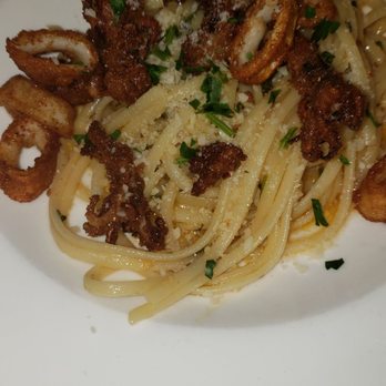 Fuzio Universal Bistro - Crispy calamari linguine - New American Near Me - Modesto, California Fuzio Universal Bistro - Crispy calamari linguine - New American Near Me - Modesto, California
