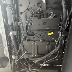 Nerd By Night - Cable management I found upon photos to send to Corsair.