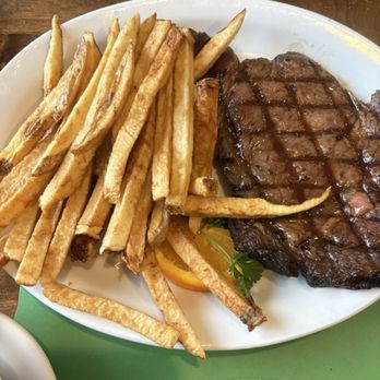 Brady's Restaurant - Prime rib - American Near Me - Acme, Pennsylvania
