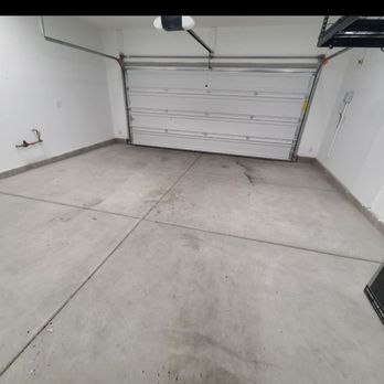 Great American Concrete Coating - Before photo - Flooring Near Me Great American Concrete Coating - Before photo - Flooring Near Me