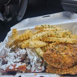 Strawberry hot and lemon pepper wings. Super crackling flavor
