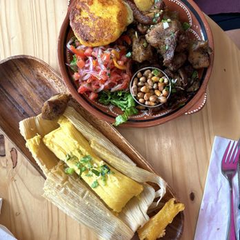 La Morena - Cafes Near Me - Toronto, Ontario