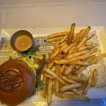 Marker 99 Restaurant & Lounge - Spicy fish sandwich - New American Near Me - Melbourne, Florida
