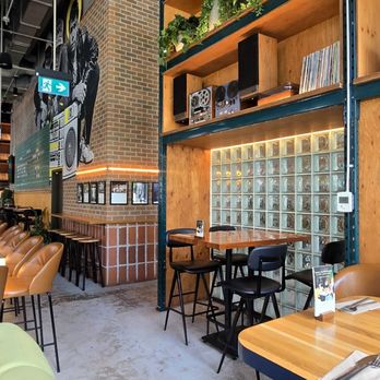 Central Restaurants - Vancouver Bentall - Interior - Sushi Bars Near Me - Vancouver, British Columbia