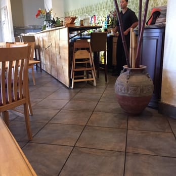 Le Basil - :-) - Thai Near Me - Palm Desert, California