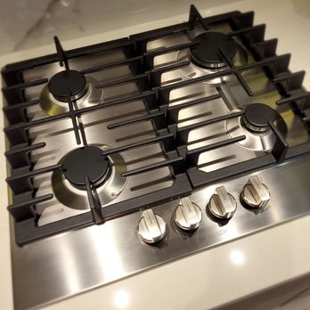 Concord Pacific - Gas stovetop - Real Estate Services Near Me - Richmond, British Columbia