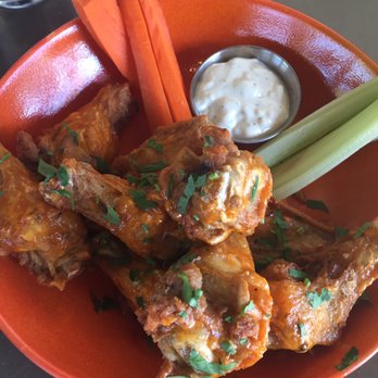 Eureka! - Chicken wings - American Near Me - Indian Wells, California Eureka! - Chicken wings - American Near Me - Indian Wells, California