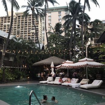 Heyday - Bars Near Me - Honolulu, Hawaii