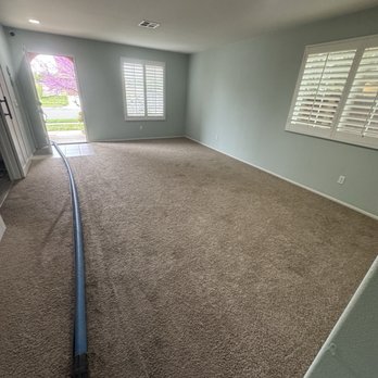 Pinks Carpet and Tile Cleaning - Before living room - Carpet Cleaning Near Me Pinks Carpet and Tile Cleaning - Before living room - Carpet Cleaning Near Me
